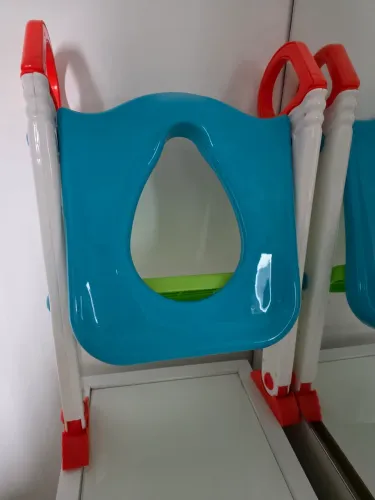 Assento Redutor Infantil para Vaso com Escadinha