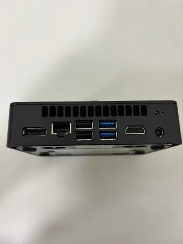 Intel NUC 11 Essential Mini PC
