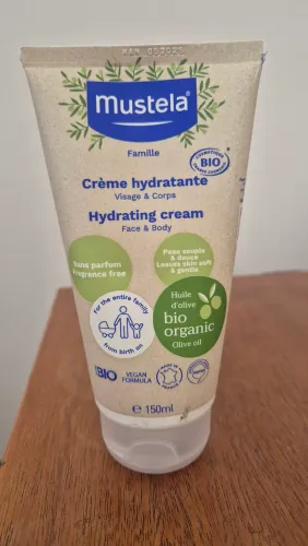 Mustela Bio
