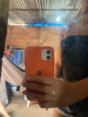 Vendo iPhone 11 64 gb bateria 100%