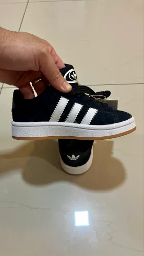 Tenis Infantil Adidas 27/28 - Novo