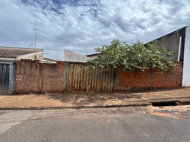 Terreno no centro nova granada