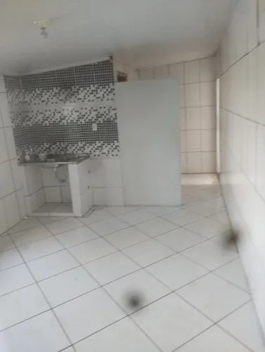 Aluga casa Siderlândia vr