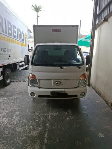 Vendo Caminhão HR 2012