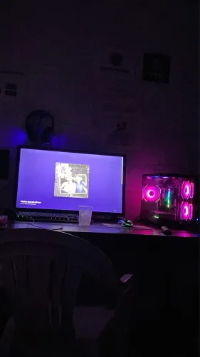 CPU + teclado + mouse ( a negociar )