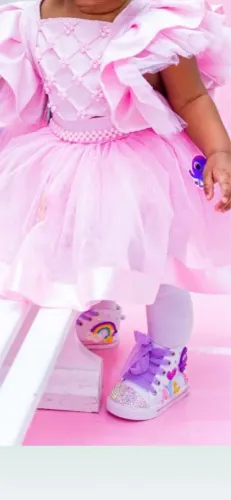 VESTIDO BOLOFOFOS 1 ANO USADO UMA VEZ MUOTO CONSERVADO