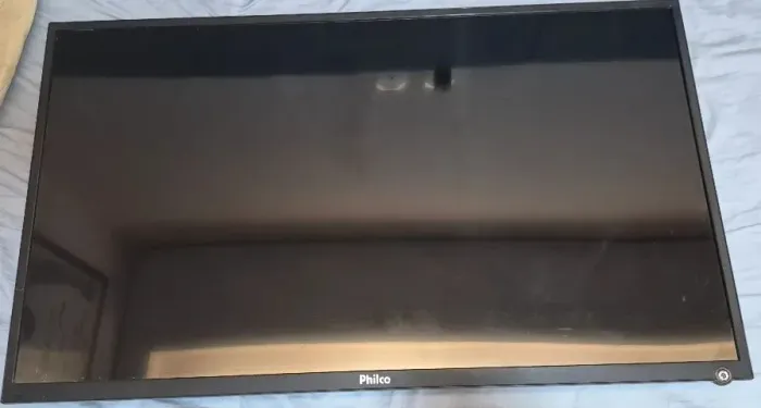 TV Televisão PH42M Led A4 42" Philco com base/suporte - não funciona