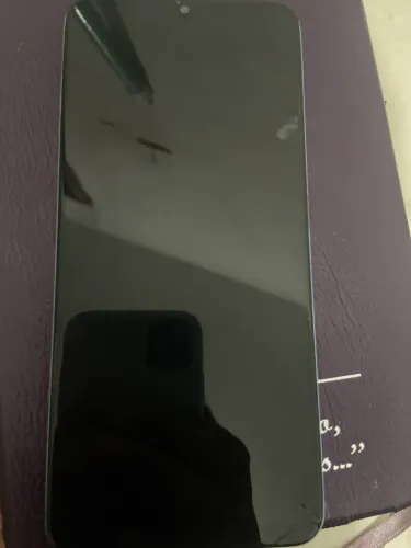 Realme Note 50 Usado (tela quebrada e entrada de fone não está funcionando direito