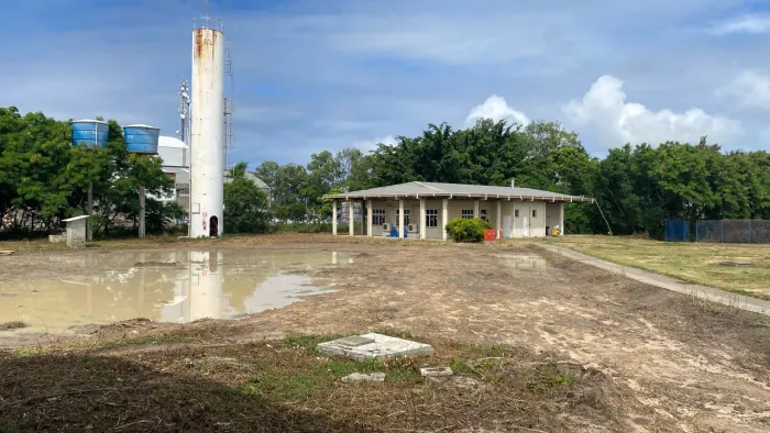 Limpeza de lote e terreno, fazemos jardim