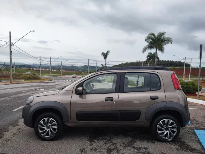Fiat Uno WAY 1.4 EVO Fire Flex 8V 5P 2014