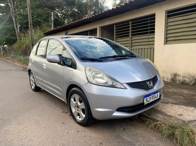Honda Fit LX 1.4/ 1.4 Flex 8v/16v 5P Aut. 2010