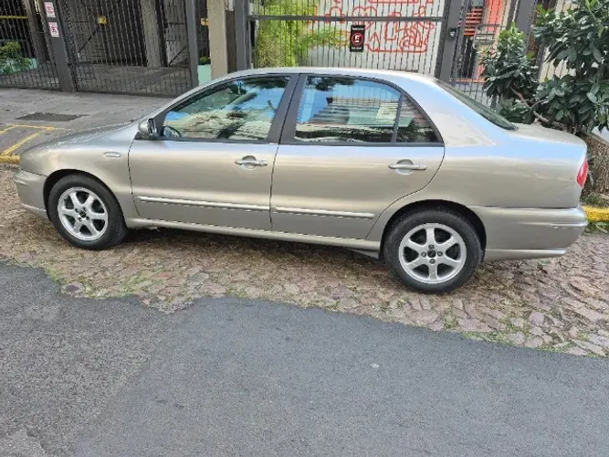 Fiat Marea Turbo 2.0 20V 4P 2002
