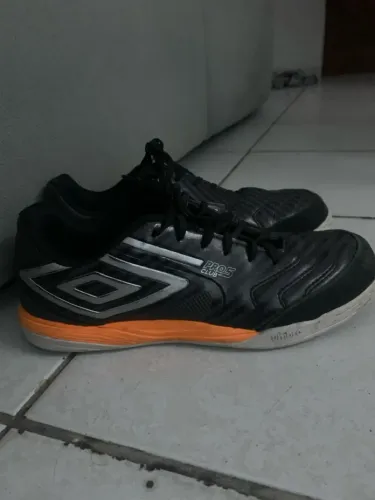 Chuteira umbro pro 5 bump