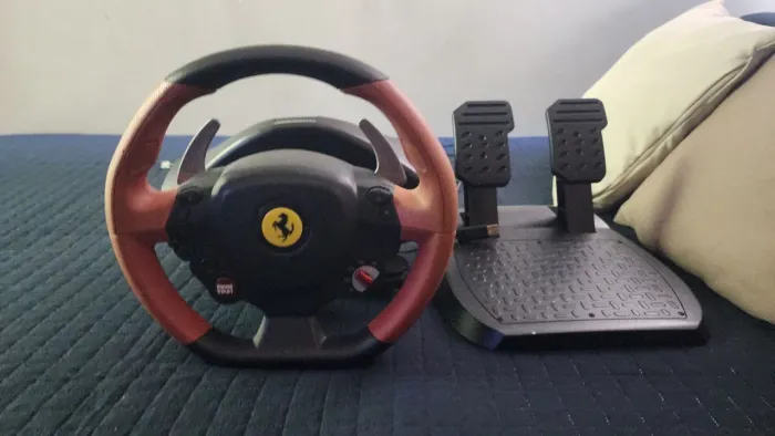 Volante Thurstmaster Ferrari 458 Spider (Leia e descrição!)