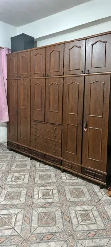 Guarda roupa de sucupira
