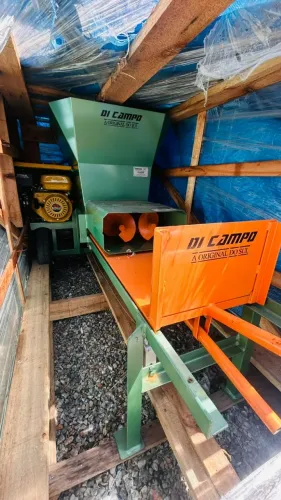 Ensacadora e Compactadora de Silagem Di Campo - R$ 5.500