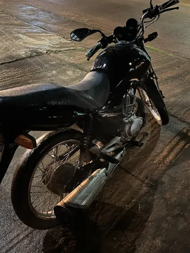 ? CG 125 À VENDA