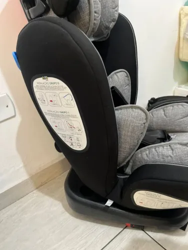 Cadeira de Carro infantil Deluxe 360° Isofix 36kgs Maxi Baby (Preto)