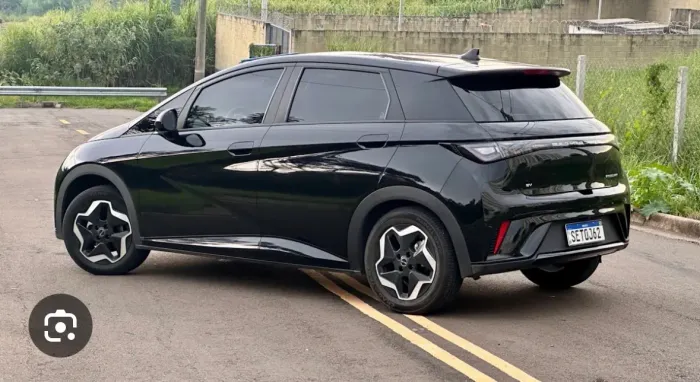 Aluguel de carro elétrico para aplicativo