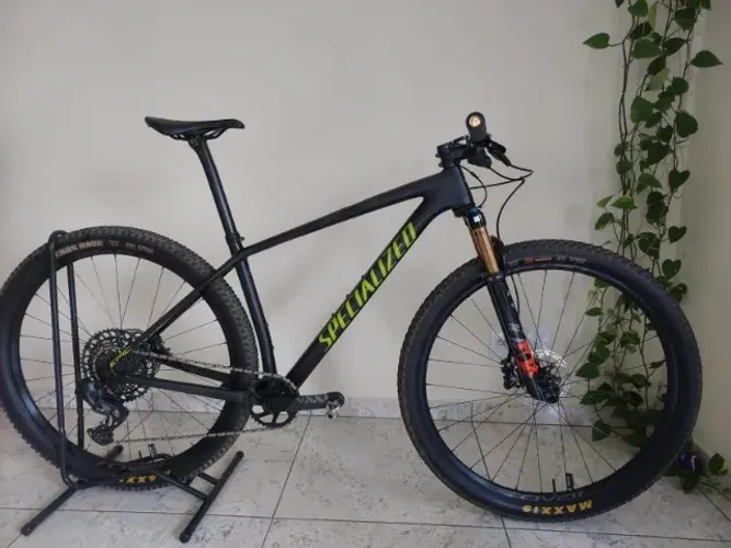 Bike Specialized Epic HT - Tamanho M - Boost