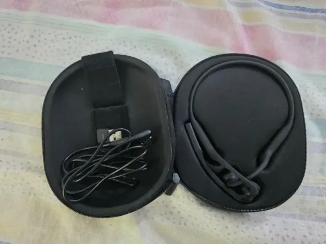 Fone Shokz OpenComm2 UC Bone Conductionc