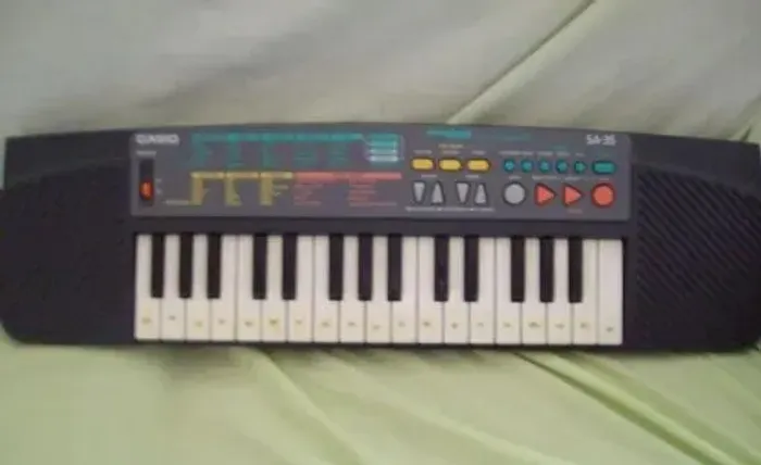 TECLADO CASIO SA-35 defeito