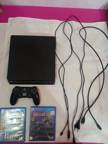 Ps4 slim 800gb