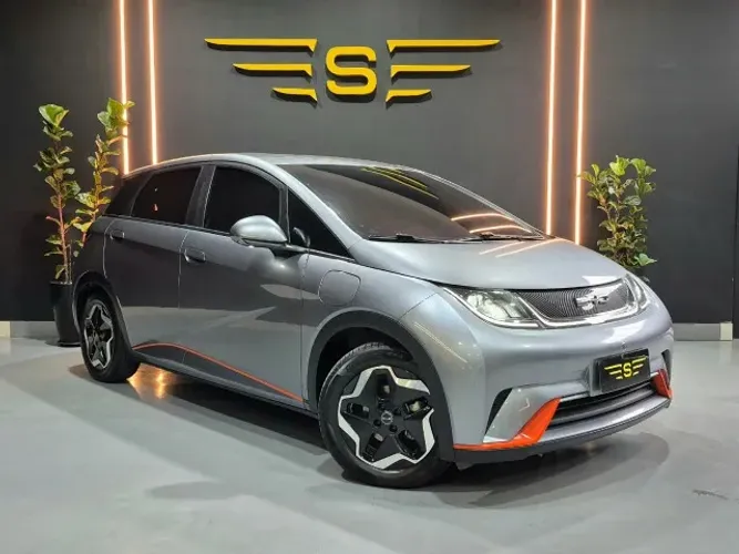 BYD Dolphin EV (Elétrico) 2024