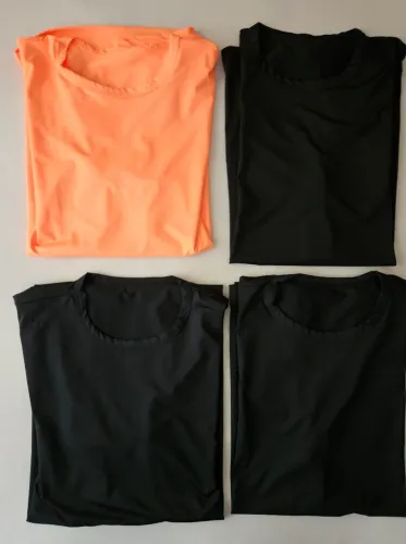 Kit com 04 camisetas de academia / exercícios físicos 