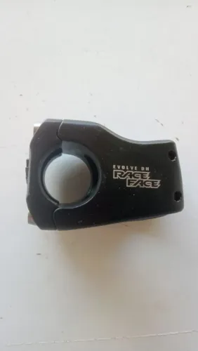 Mesa Race Face 31,8 x 30mm