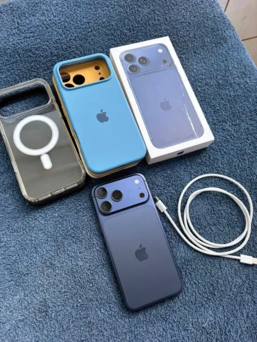 Iphone 17 pro max 256gb impecável 