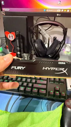Memória ram DDR4 4gb
