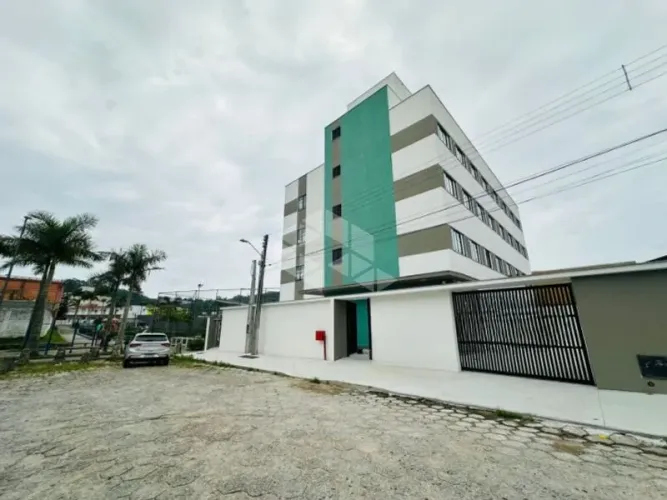 Studio 35M² - para Alugar