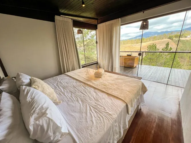 Cabana PREMIUM com vista para Pedra Azul