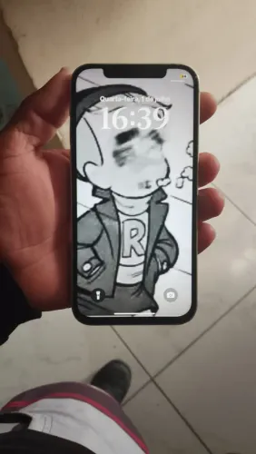 IPHONE 12