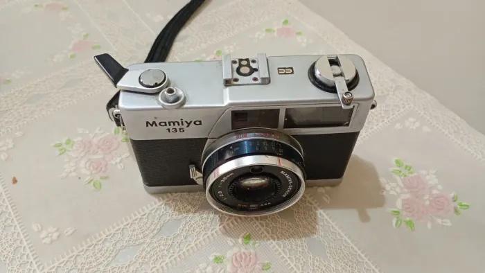 Câmera mamiya 135 no estado