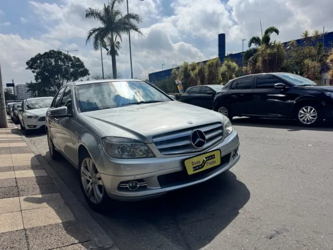 Mercedes-Benz C-200 Kompressor Classic 1.8 16V Aut. 2010