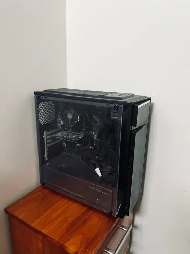 PC Gamer Ryzen 5 3400g | | 16GB RAM | SSD 500GB |Fonte VS600 | Gigabyte GA-AB350M