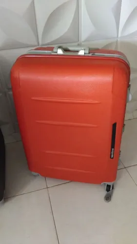 Mala Santino 23 kg - Com Defeito na Fechadura