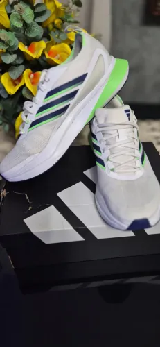 Tênis adidas original