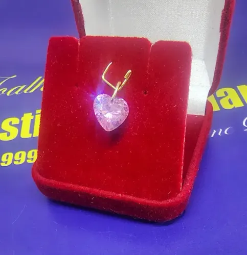 Pingentes Coração Ouro18 Kilates Peso 1.30 Grama 10 mm Pedra Zircônia Champanhe ou Rosa   