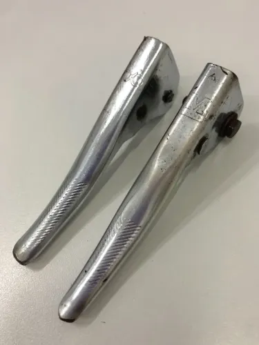 Manetes de freio Monark Monareta Mirim aro 14 - Original