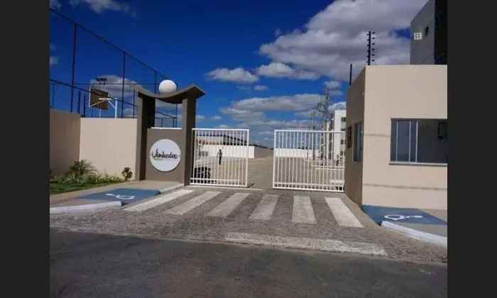 Apartamento no Condomínio Vinhedos em Petrolina, 45m², frente para nascente, 2º andar, em