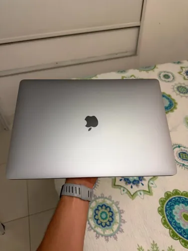 MacBook Pro - 16 polegadas (2019)