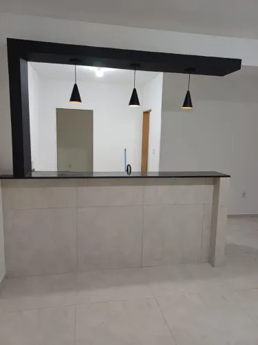 Alugo casa nova