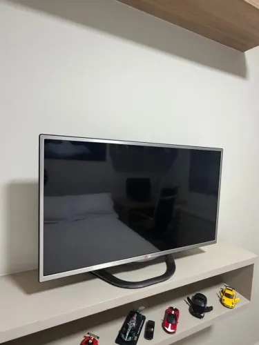 TV Televisão LG NAO é SMART