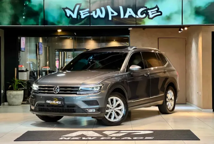 Volkswagen Tiguan Allspac Comf 250 TSI 1.4 Flex 2018