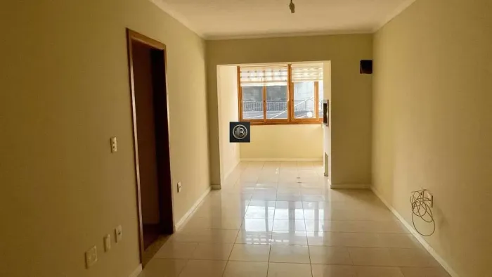 Apartamento para alugar em Porto Alegre, Petrópolis, com 2 quartos, 75m²