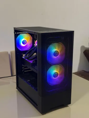 Pc Gamer Ryzen 5 5600x - RX 5700 XT