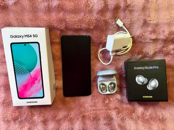 Samsung M54 + Galaxy buds